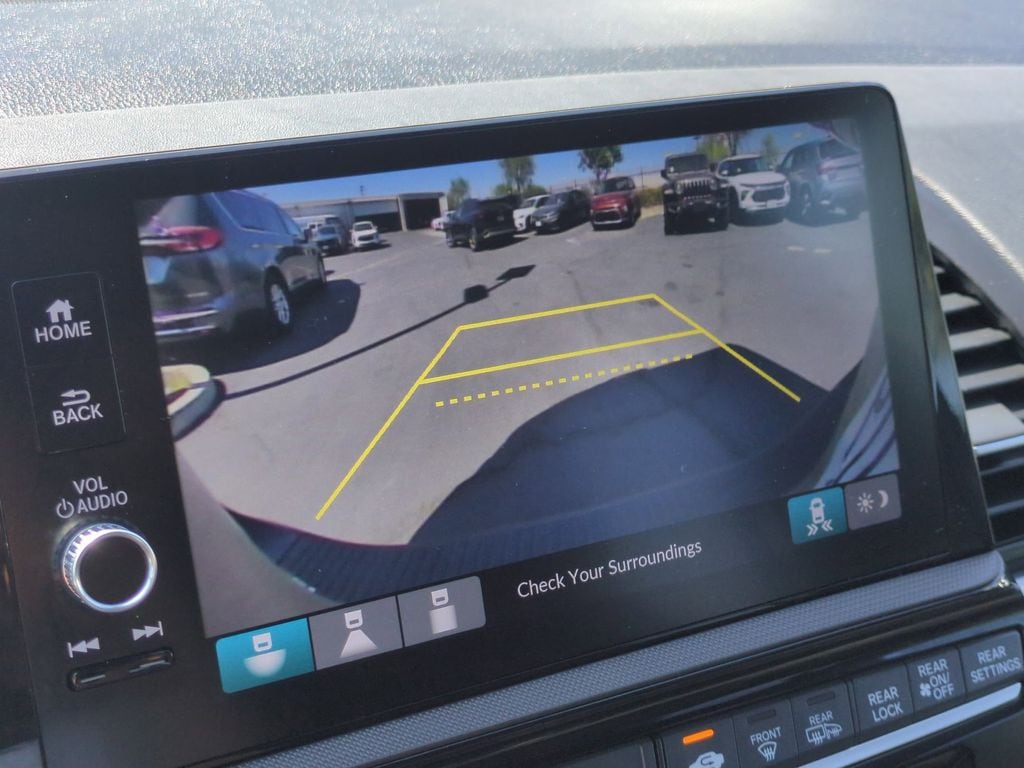 Thumbnail: 2025 Honda Odyssey - 17
