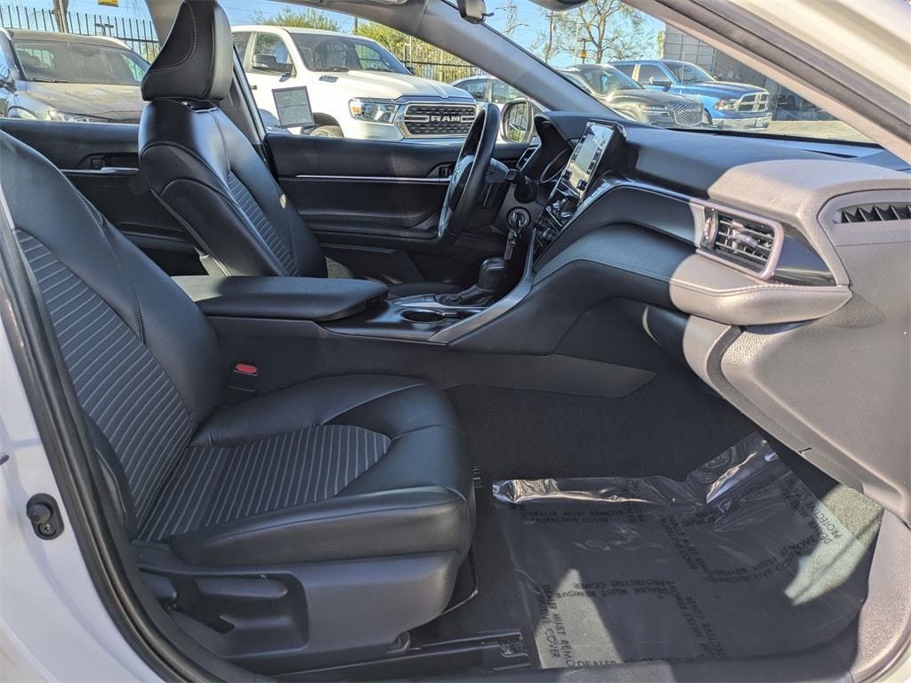 Thumbnail: 2024 Toyota Camry - 32