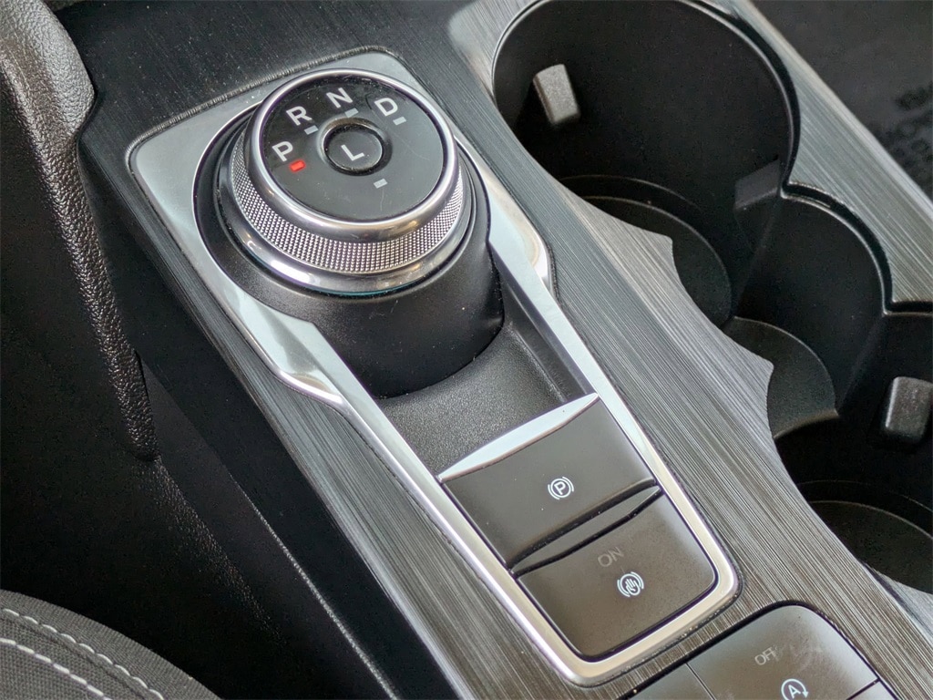 Thumbnail: 2023 Ford Escape - 18