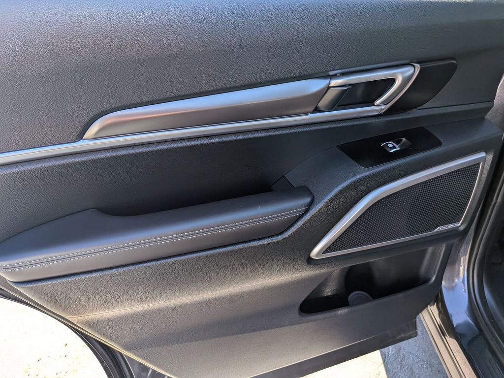 Thumbnail: 2025 Kia Telluride - 23