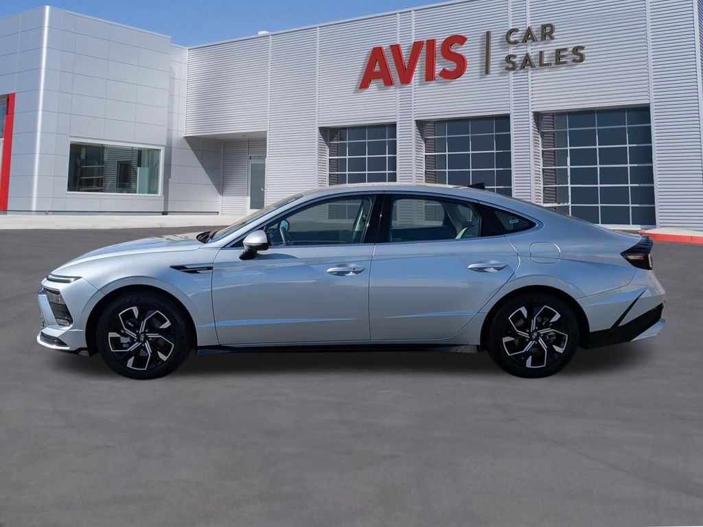 Thumbnail: 2025 Hyundai Sonata - 10