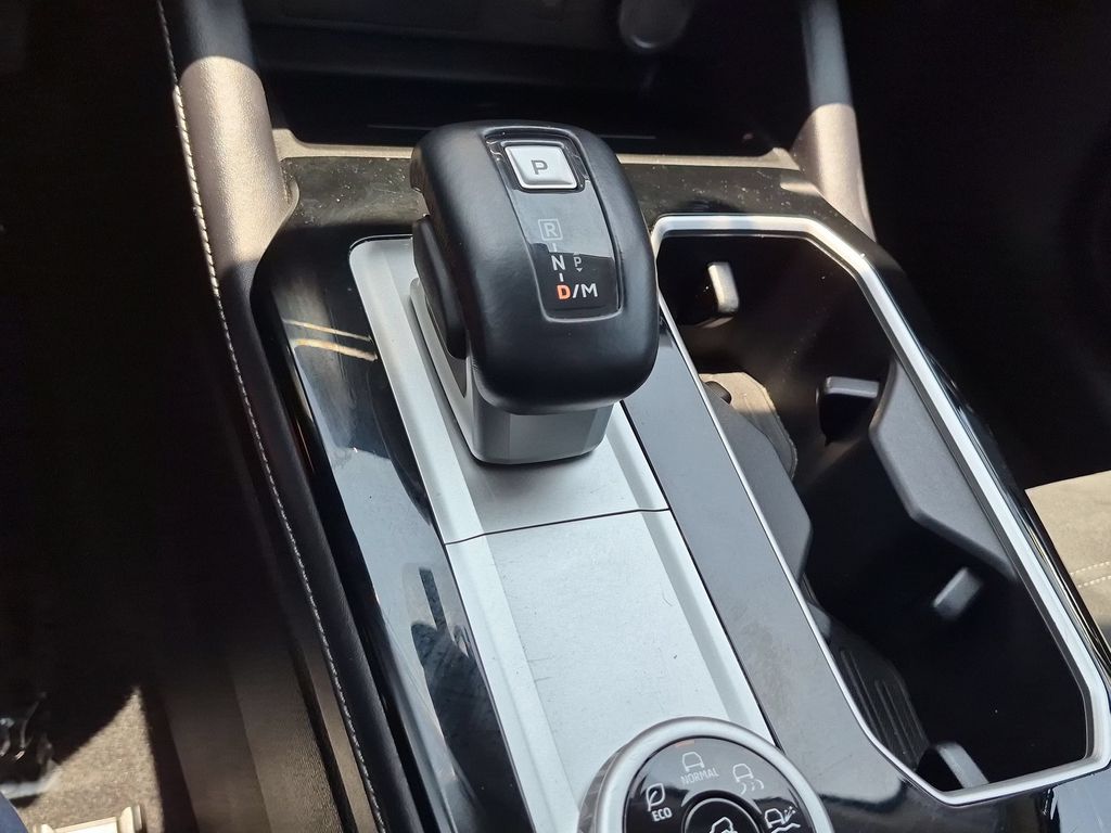 Thumbnail: 2025 Mitsubishi Outlander - 20