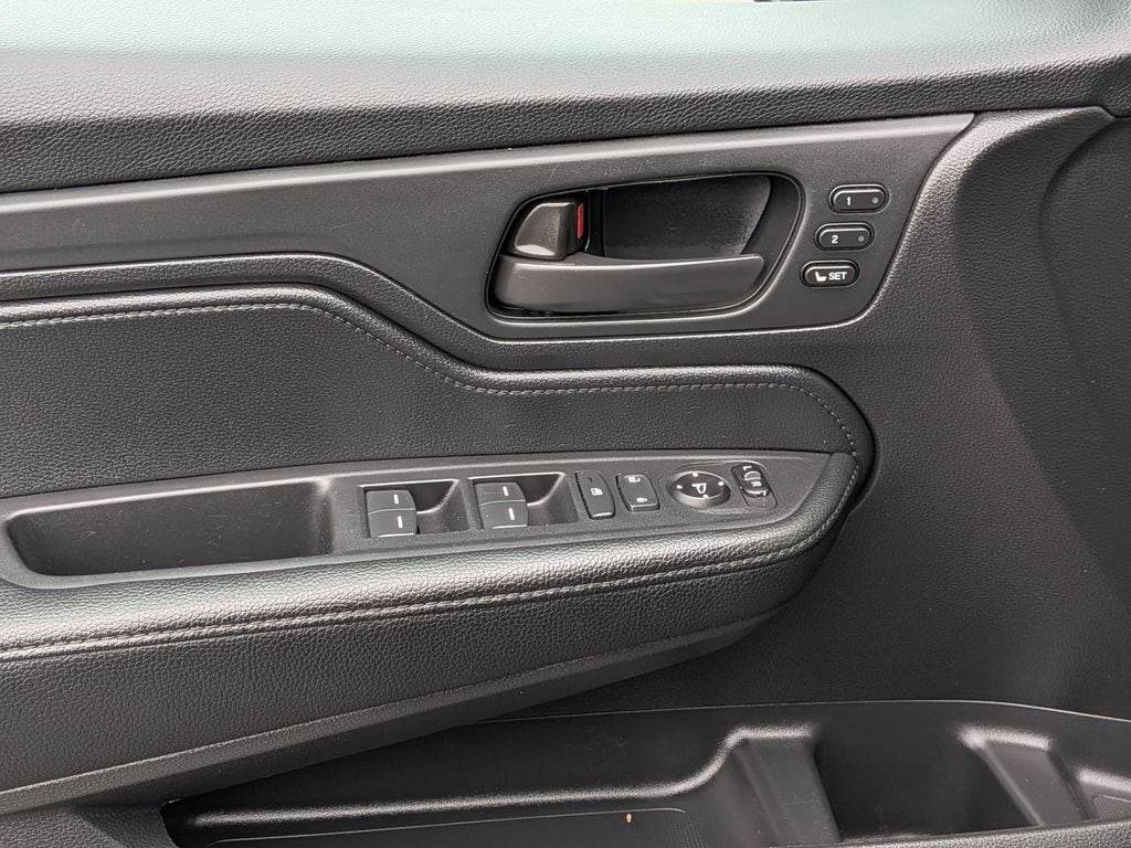 Thumbnail: 2024 Honda Odyssey - 13
