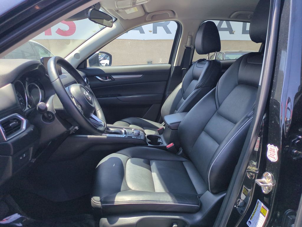 Thumbnail: 2025 Mazda CX-5 - 24