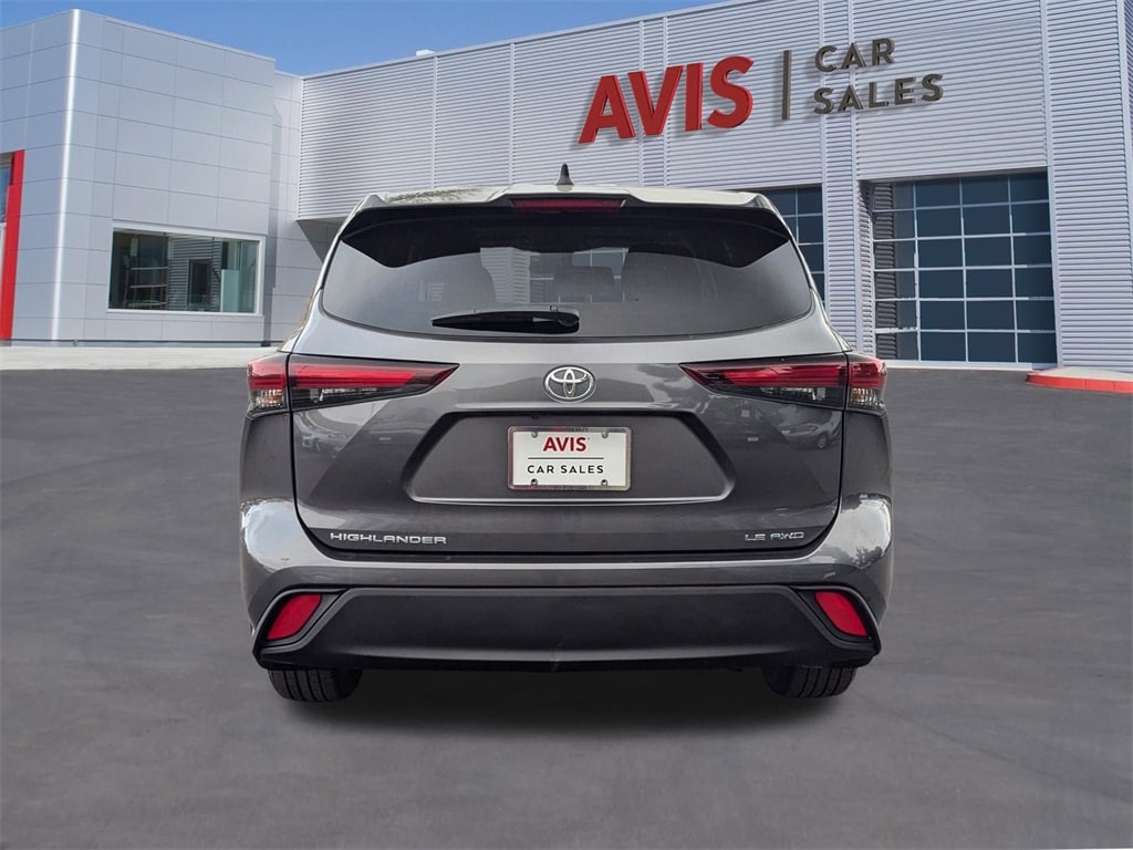 Thumbnail: 2024 Toyota Highlander - 7