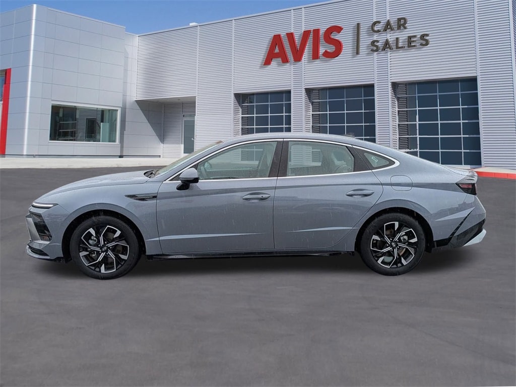 Thumbnail: 2025 Hyundai Sonata - 10