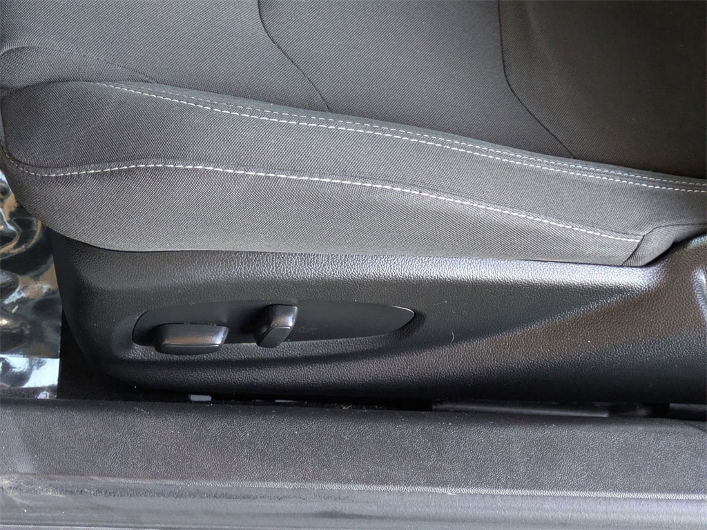 Thumbnail: 2023 Chevrolet Camaro - 14