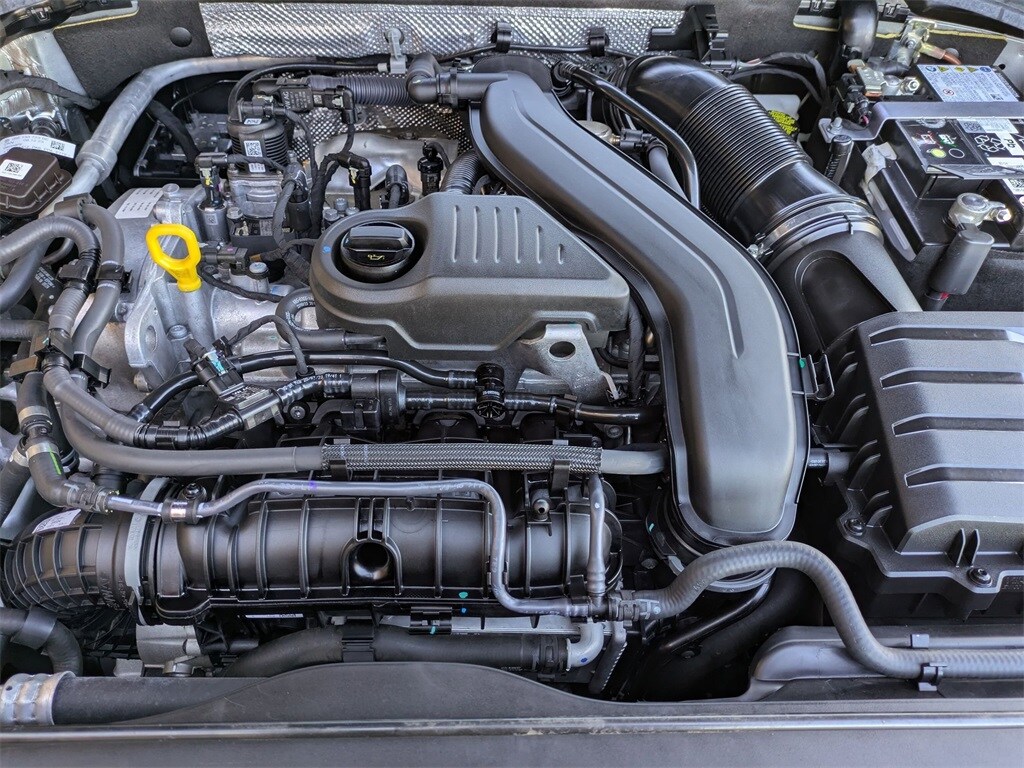 Thumbnail: 2024 Volkswagen Jetta - 35