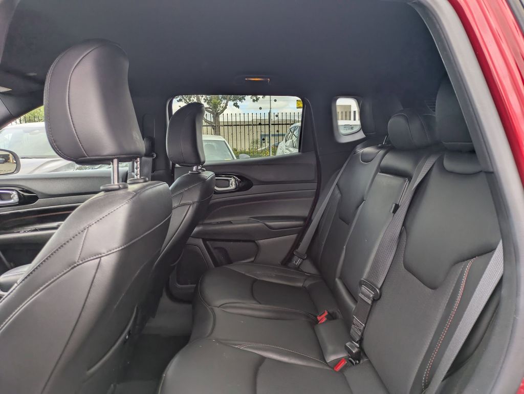 Thumbnail: 2025 Jeep Compass - 32