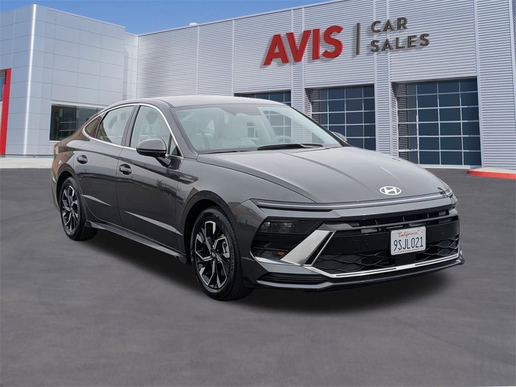 Thumbnail: 2025 Hyundai Sonata - 3