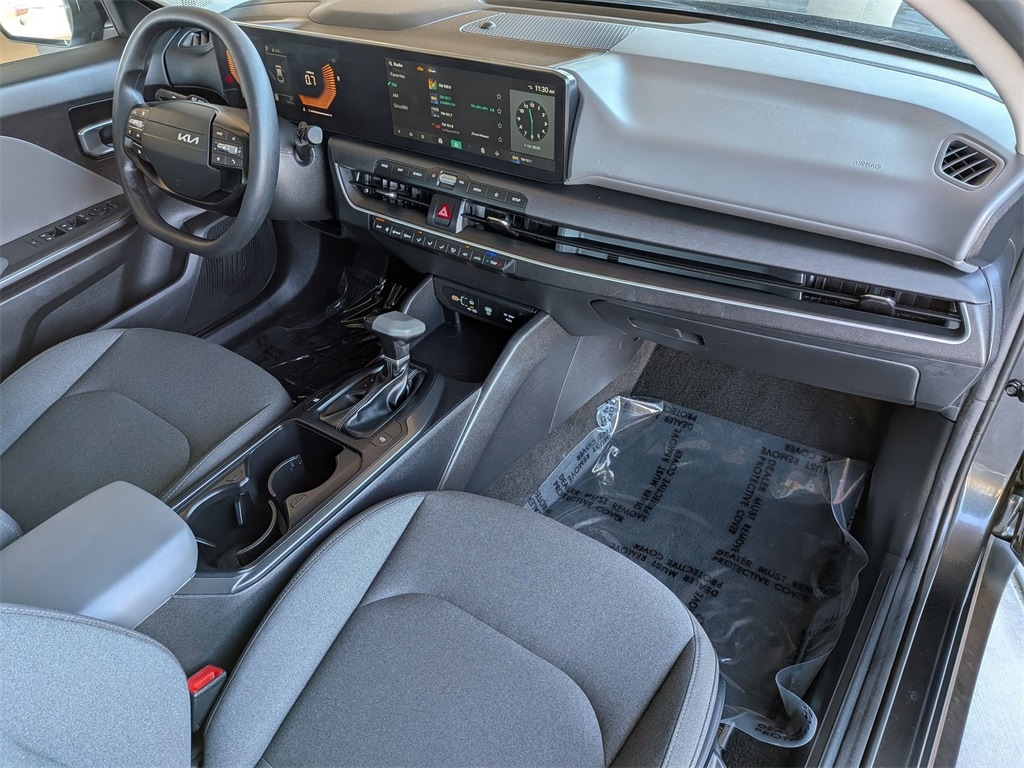 Thumbnail: 2025 Kia K4 - 32