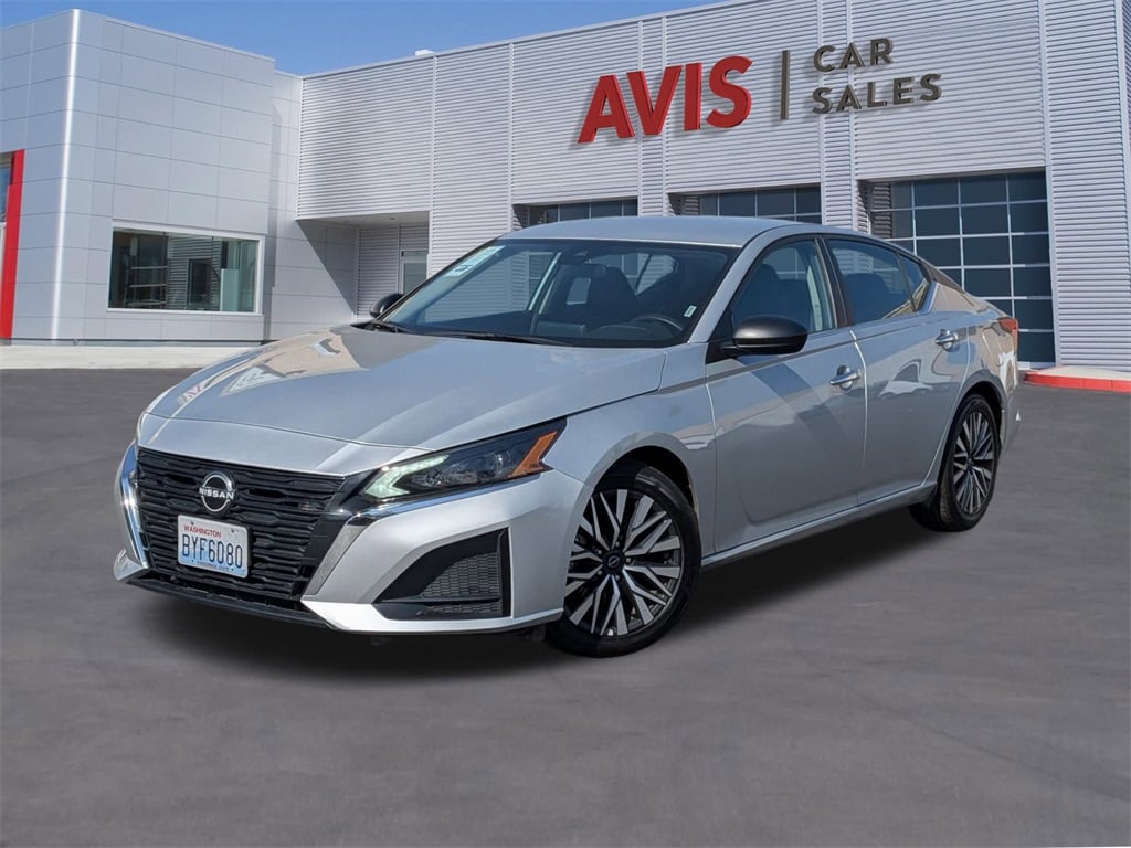 2024 Nissan Altima SV