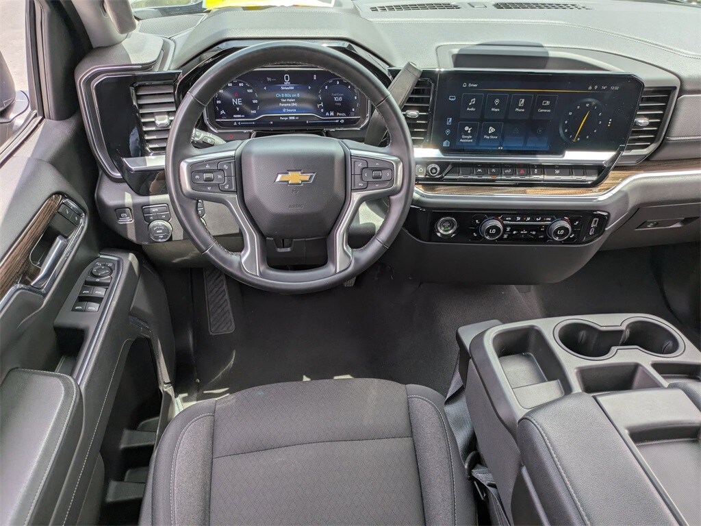 Thumbnail: 2023 Chevrolet Silverado 1500 - 24