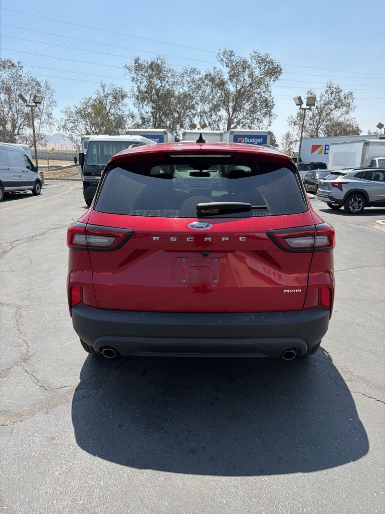 Thumbnail: 2025 Ford Escape - 7