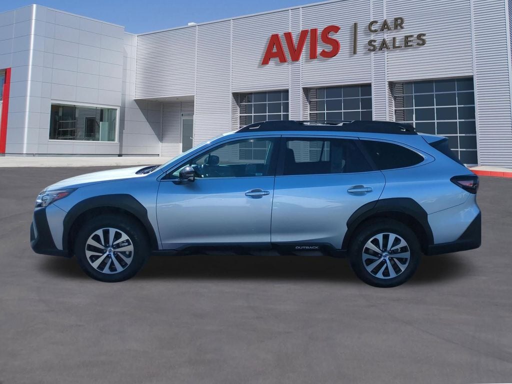 Thumbnail: 2025 Subaru Outback - 10