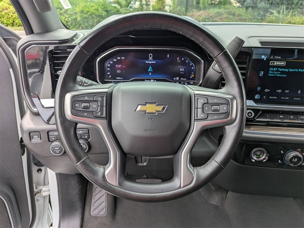 Thumbnail: 2024 Chevrolet Silverado 1500 - 18