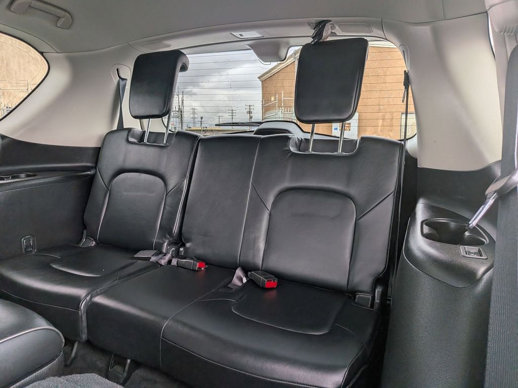 Thumbnail: 2024 INFINITI QX80 - 29