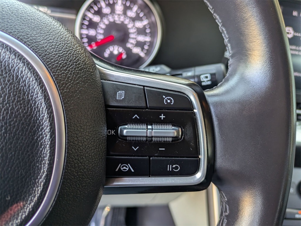 Thumbnail: 2024 Kia Carnival - 23