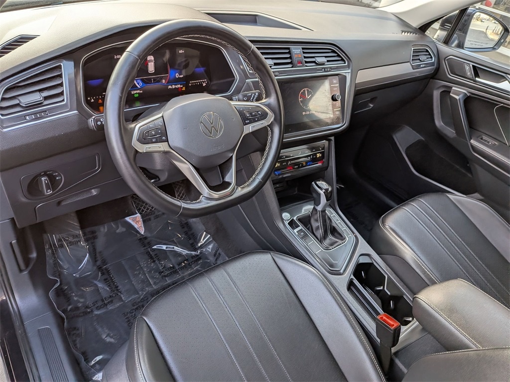 Thumbnail: 2024 Volkswagen Tiguan - 14