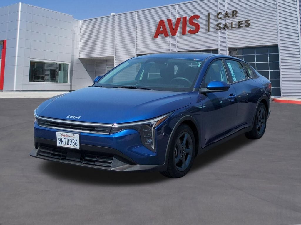Thumbnail: 2025 Kia K4 - 1