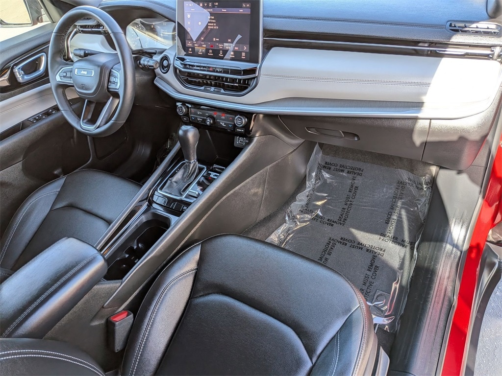 Thumbnail: 2025 Jeep Compass - 30