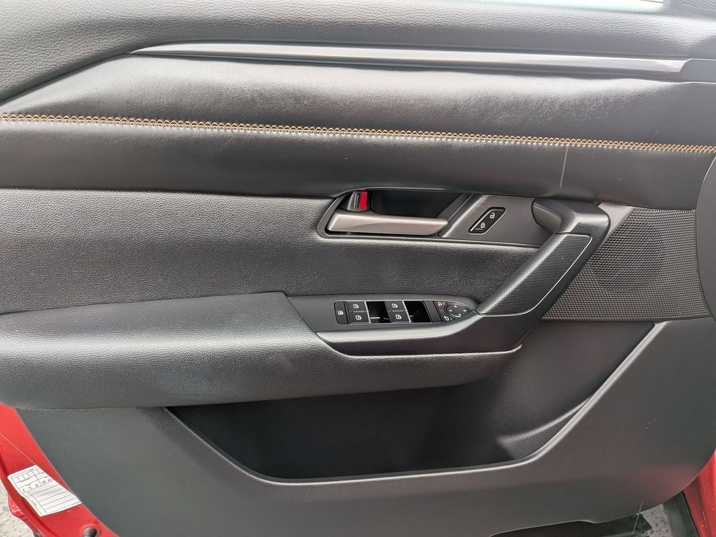 Thumbnail: 2025 Mazda CX-50 - 11