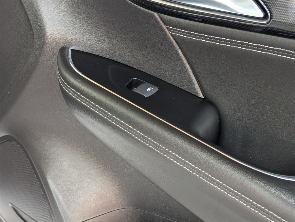 Thumbnail: 2023 Buick Envision - 34
