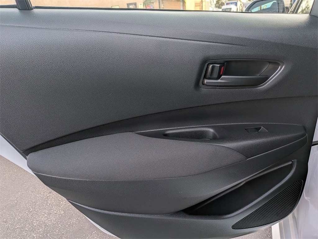 Thumbnail: 2025 Toyota Corolla - 24