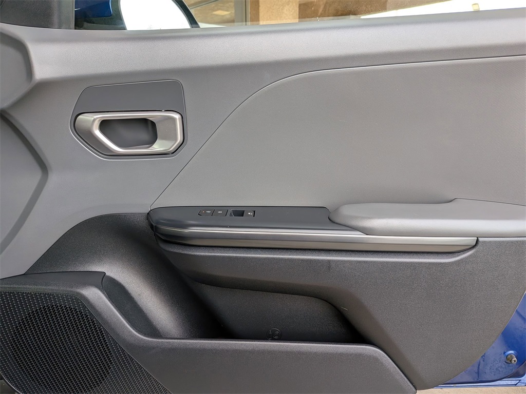 Thumbnail: 2025 Kia K4 - 31