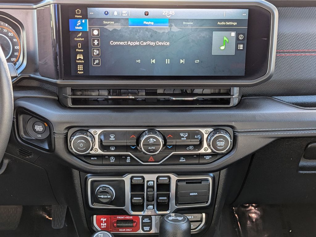 Thumbnail: 2025 Jeep Wrangler - 19