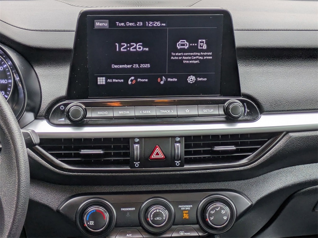 Thumbnail: 2024 Kia Forte - 19