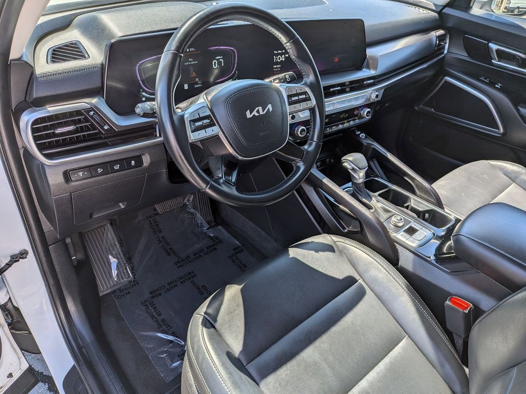Thumbnail: 2025 Kia Telluride - 14