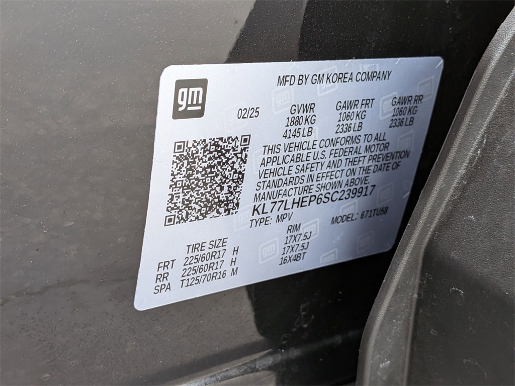 Thumbnail: 2025 Chevrolet Trax - 32