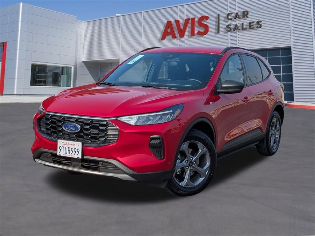 2025 Ford Escape ST-Line