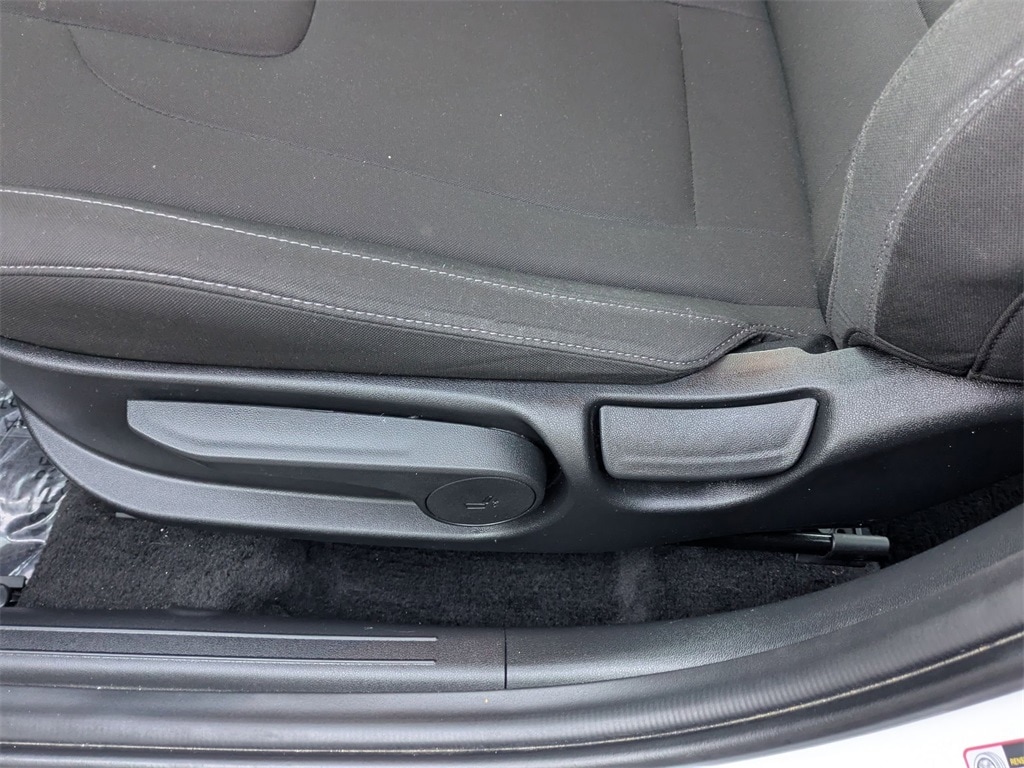 Thumbnail: 2024 Hyundai Elantra - 14