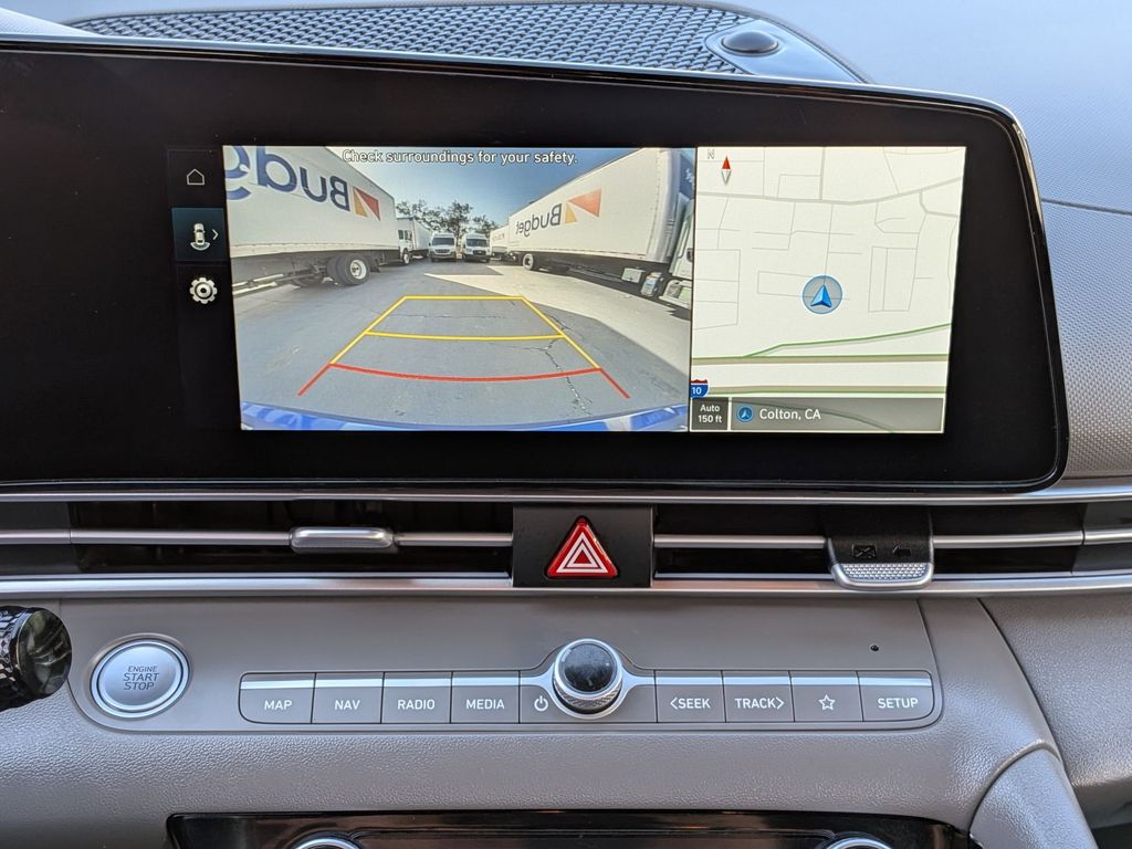 Thumbnail: 2025 Hyundai Elantra - 18