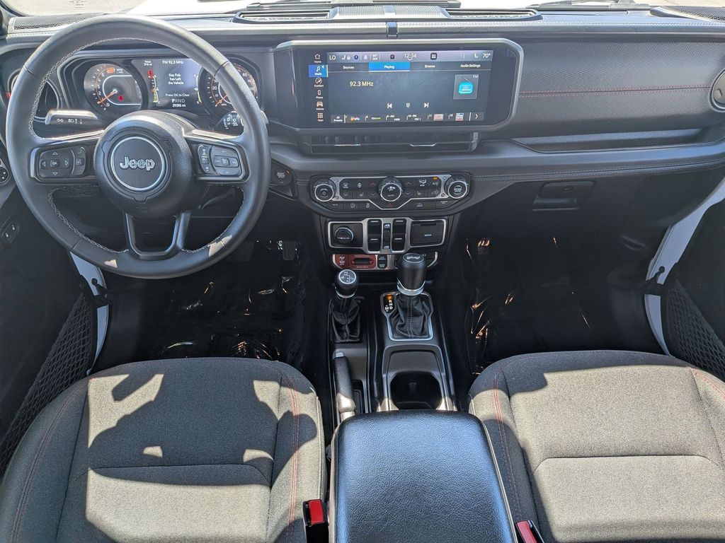 Thumbnail: 2025 Jeep Wrangler - 22