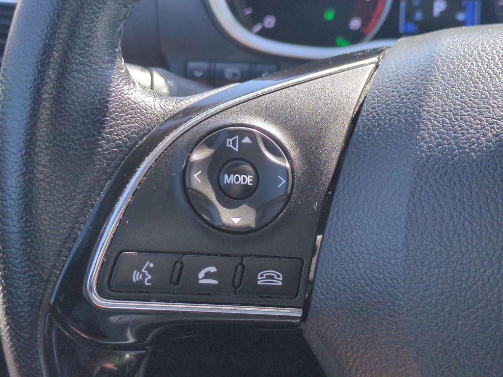 Thumbnail: 2025 Mitsubishi Eclipse Cross - 21