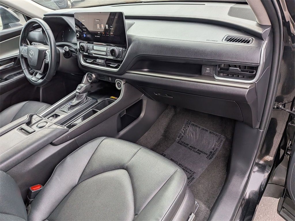 Thumbnail: 2025 Toyota Grand Highlander - 33