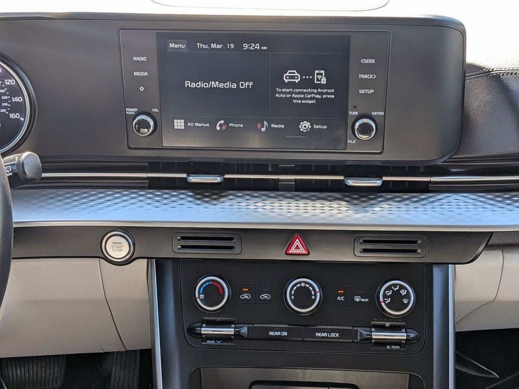 Thumbnail: 2024 Kia Carnival - 19