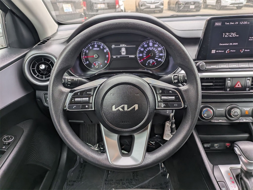 Thumbnail: 2024 Kia Forte - 23