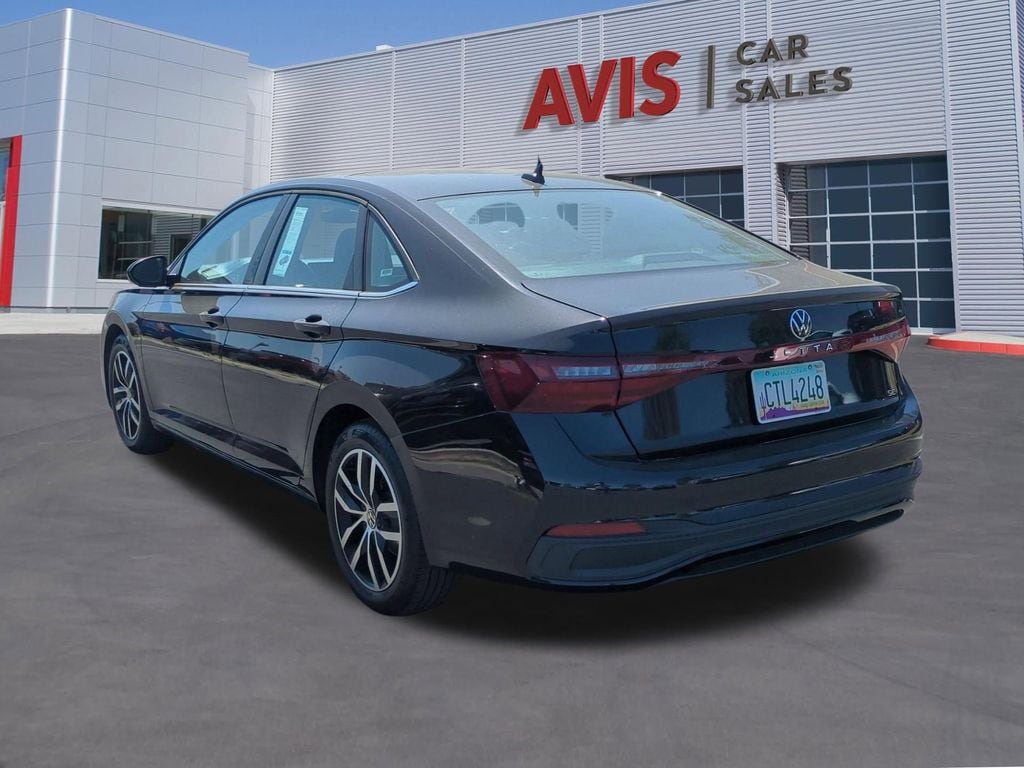 Thumbnail: 2025 Volkswagen Jetta - 9