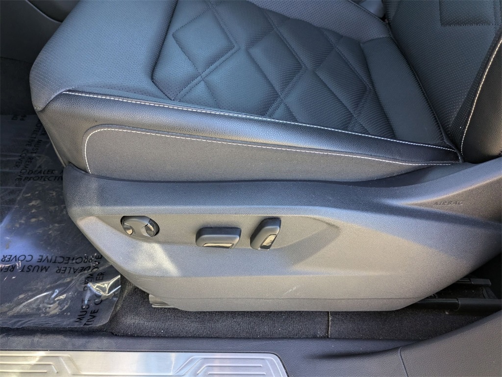 Thumbnail: 2025 Volkswagen Atlas - 22