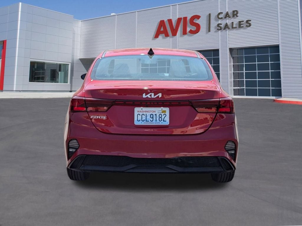 Thumbnail: 2024 Kia Forte - 7