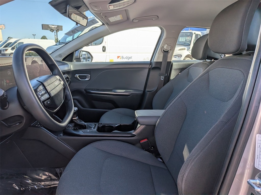 Thumbnail: 2025 Kia K4 - 15