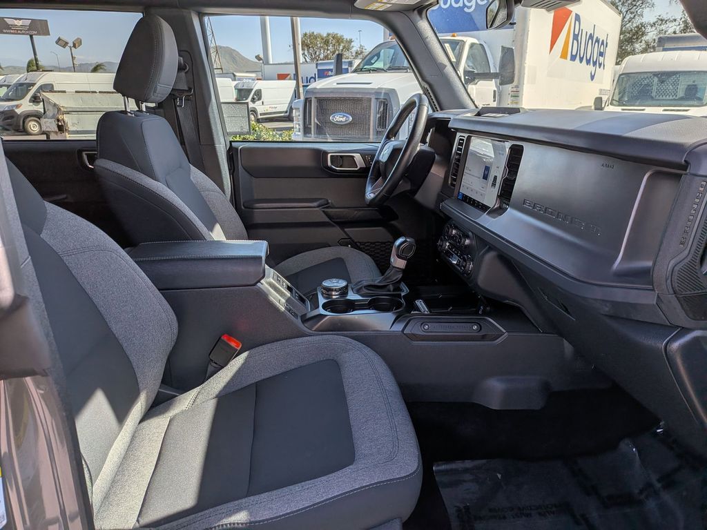 Thumbnail: 2025 Ford Bronco - 30