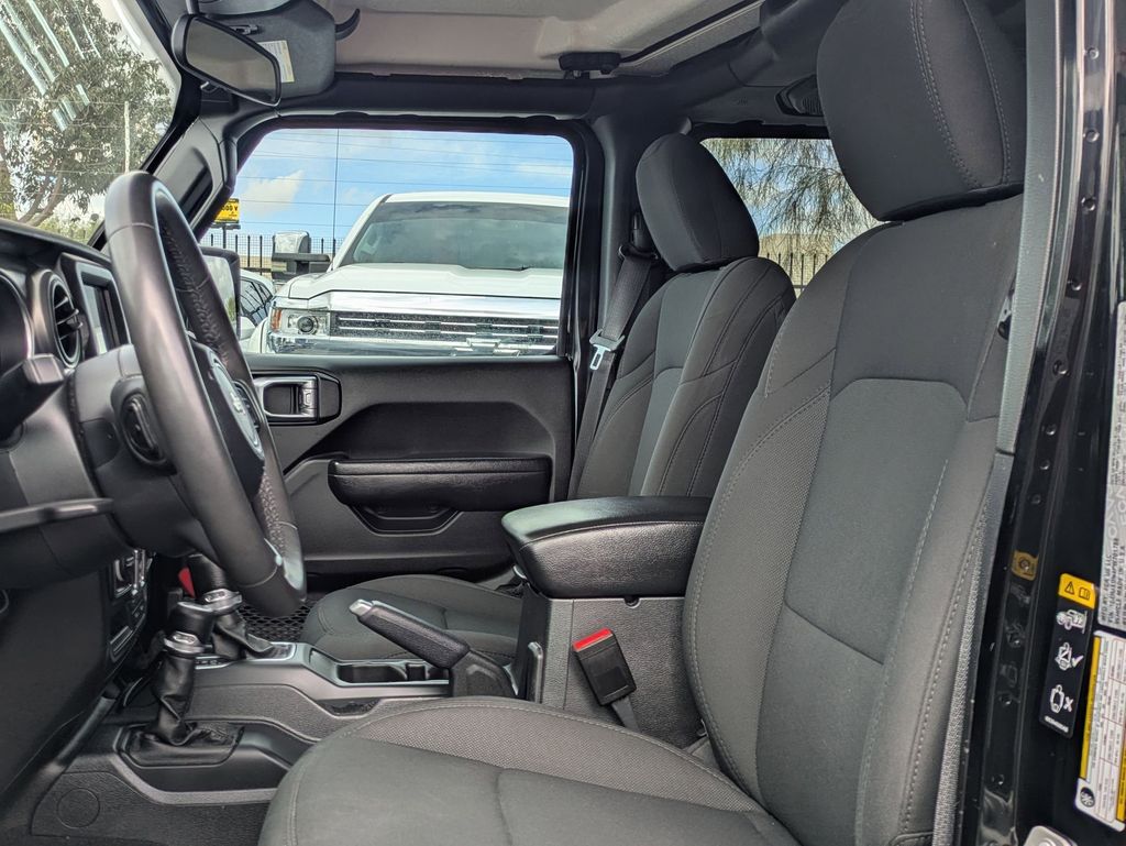 Thumbnail: 2023 Jeep Wrangler - 15