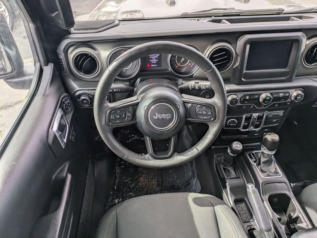 Thumbnail: 2023 Jeep Wrangler - 25