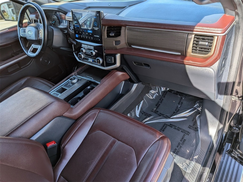 Thumbnail: 2024 Ford Expedition - 32