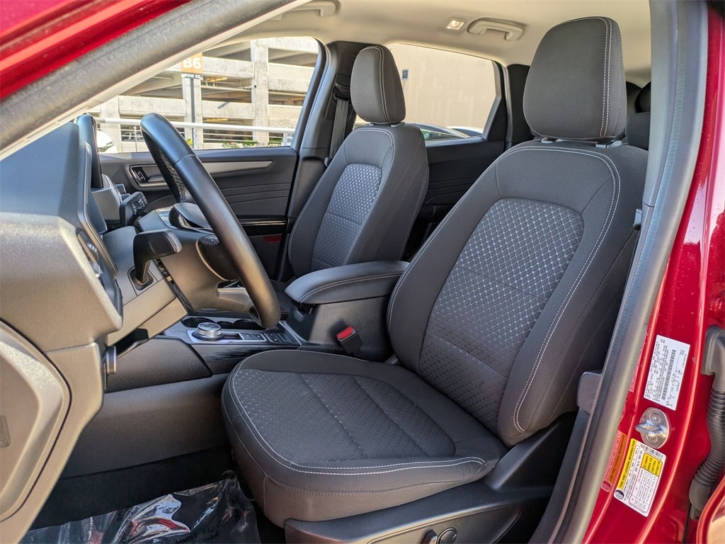 Thumbnail: 2023 Ford Escape - 23